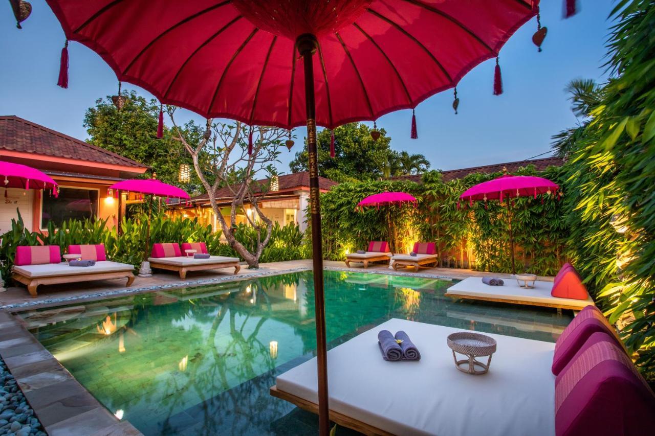 Pinkprivate Sanur - For Cool Adults Only Bed and Breakfast Exteriör bild